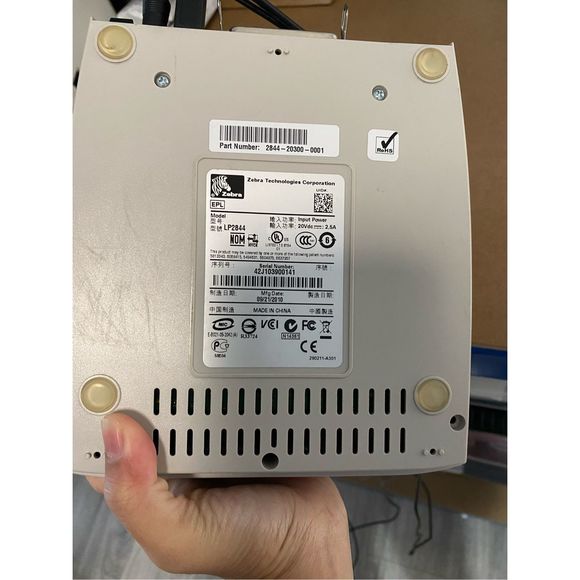 Thermal Label Printer Zebra LP 2844 with 1 label roll - Picture 9 of 9
